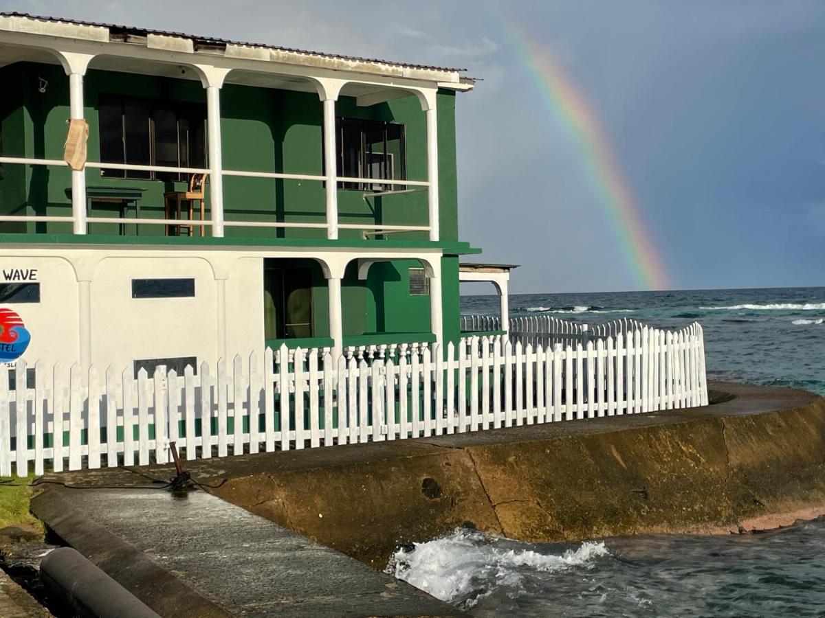 The Wave Hostel Corn Island Brig Bay Extérieur photo